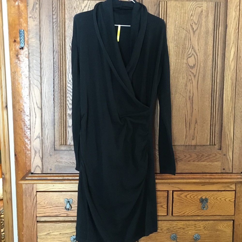 LOLE sweater dress with front scrunching size L